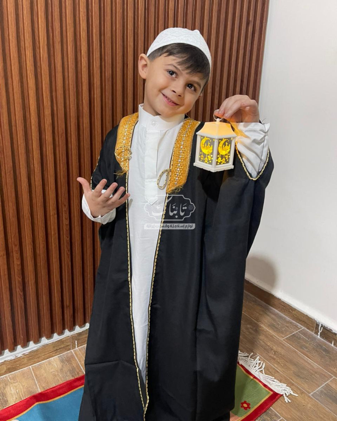 طقم رمضاني (لقحة ملونة+دشداشة+طاقية)