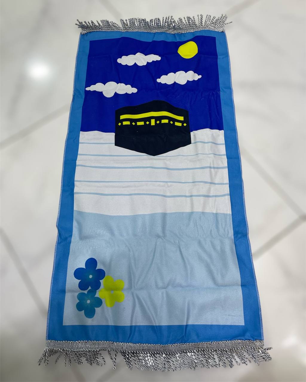 سجادة صلاة صبياني مع علبة